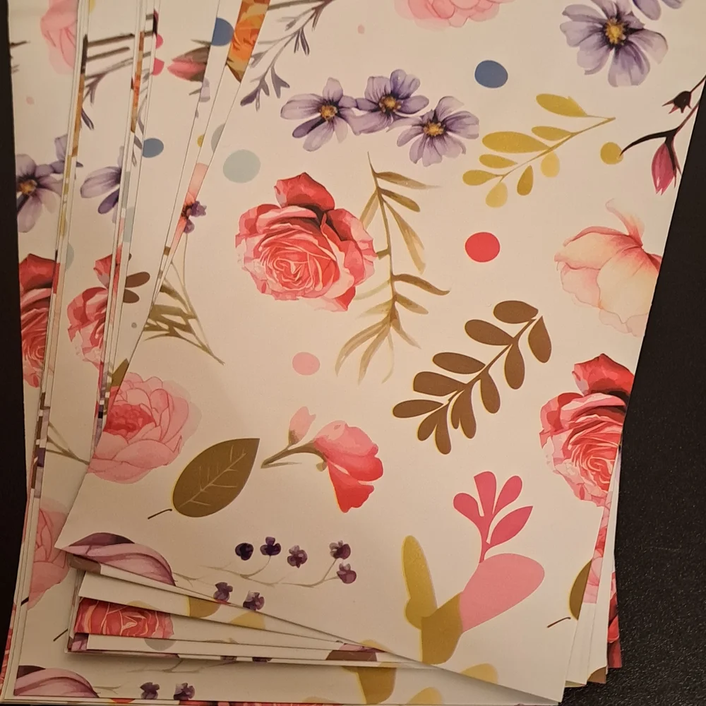 20 ct 6x9 Floral Poly Mailers